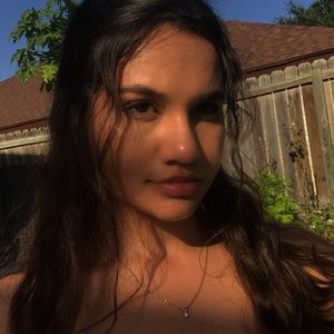 Meet your Posher, Jenin